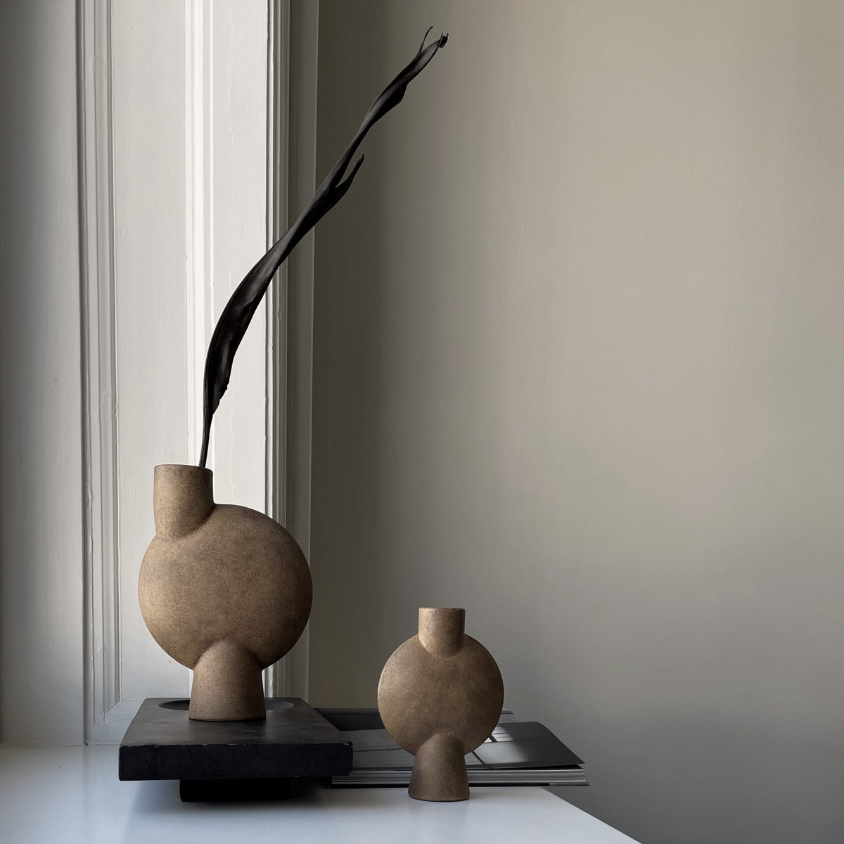 101 Copenhagen Sphere Vase Bubl Mini - Ochre, styled