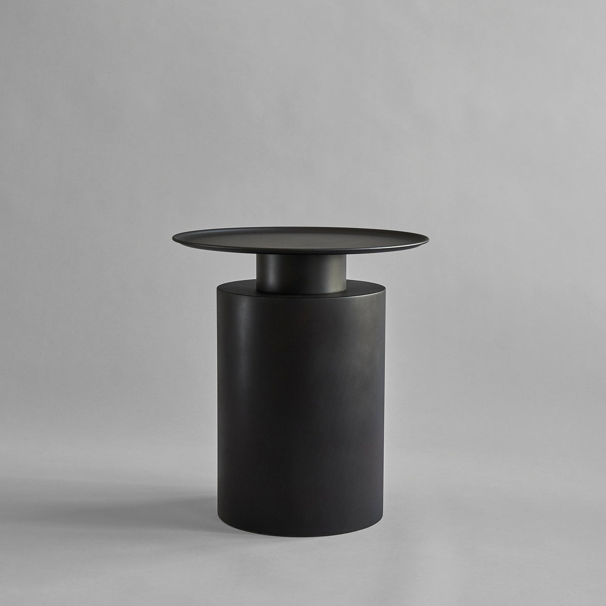 Pillar Table