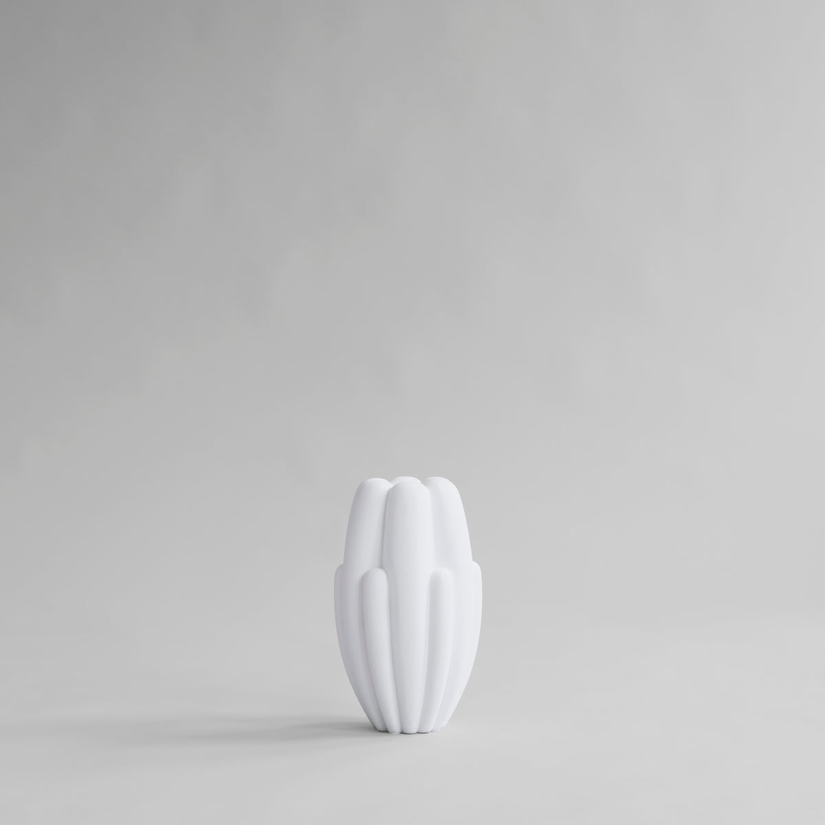 101 Copenhagen Bloom Vase Slim Mini - Bone White