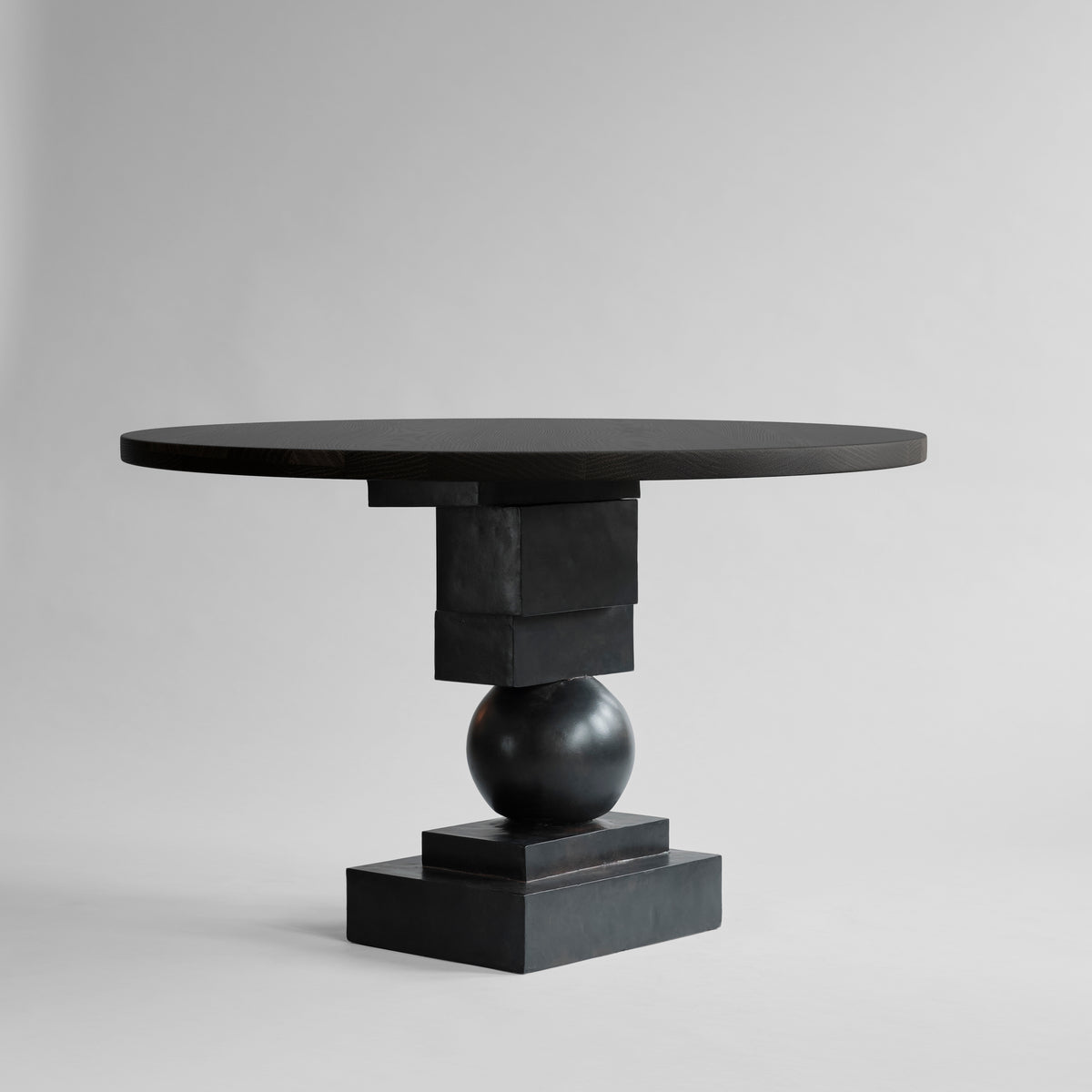 Artist Dining Table