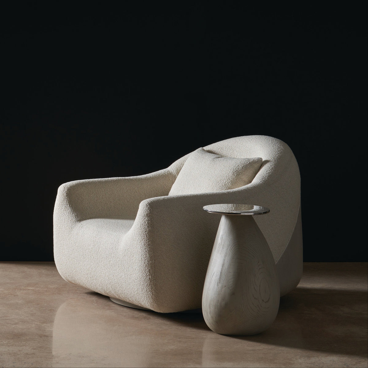 Serenity Swivel Chair