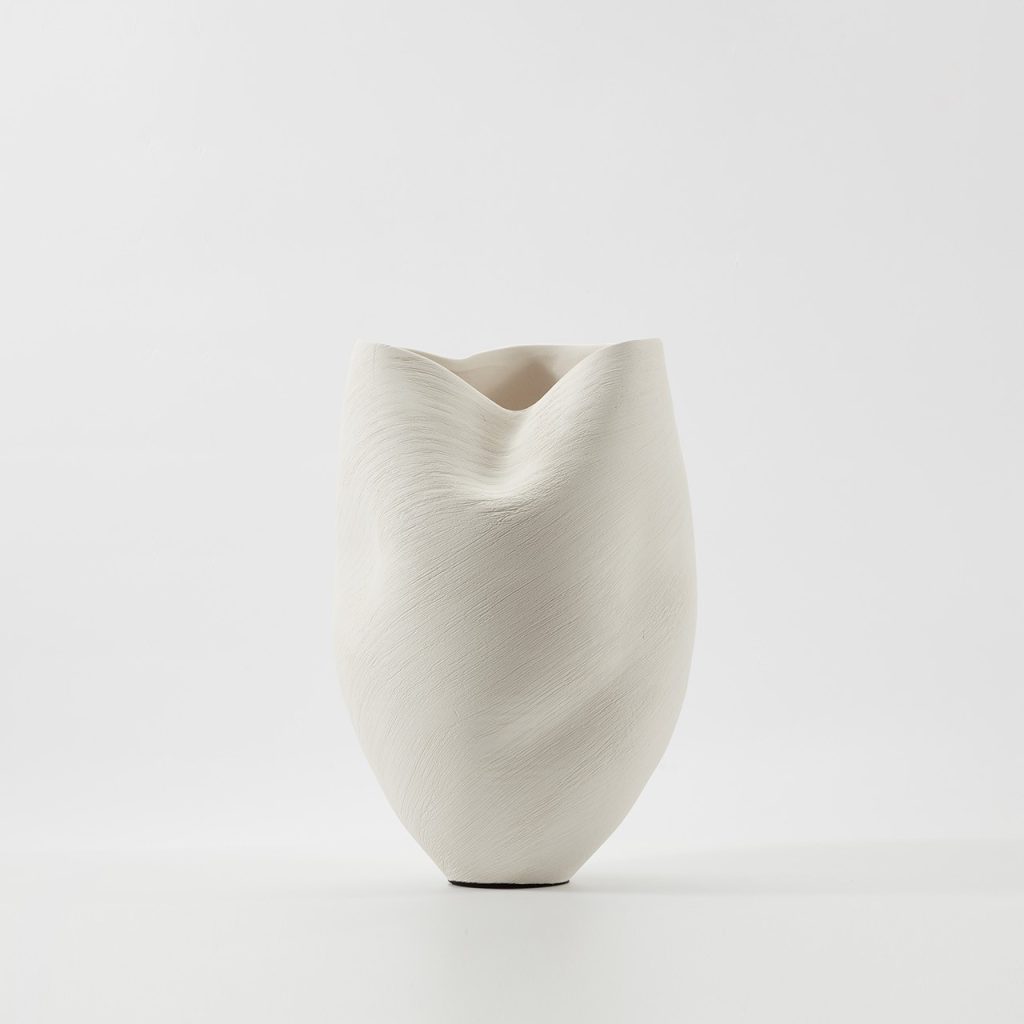 Morph Vase Ivory