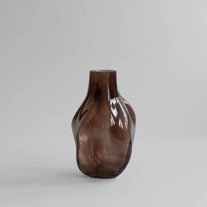 Bakku Vase
